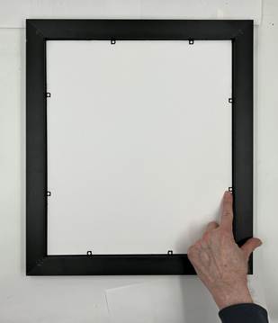 frame back hand pointing to flextab